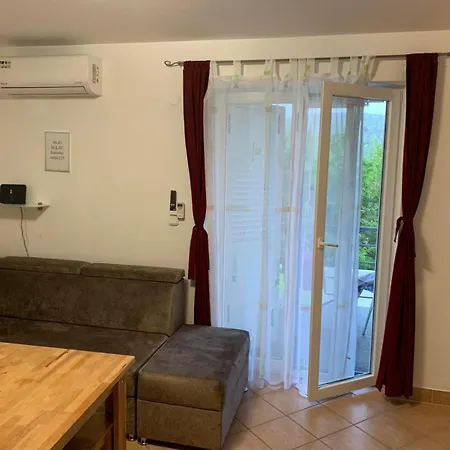 Suljic By Pag Tours Apartment