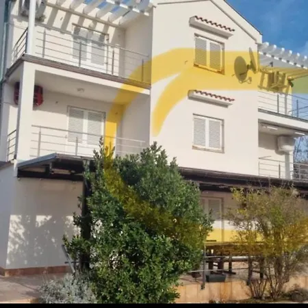 Suljic By Pag Tours *